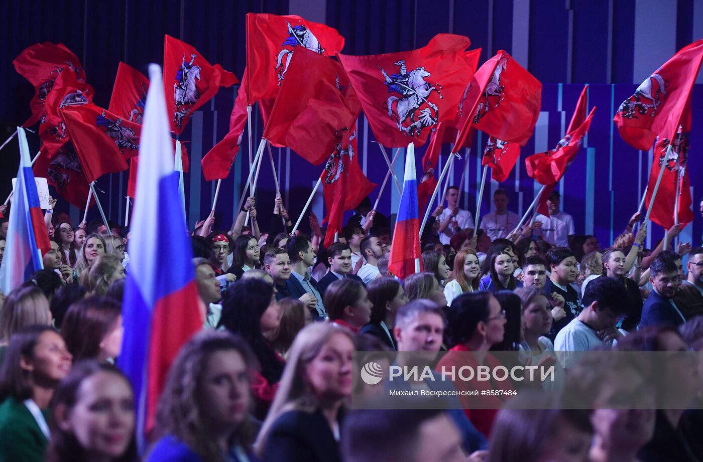 Выставка "Россия". Финал конкурса профессионального мастерства Всероссийской премии молодежных достижений "Время молодых"