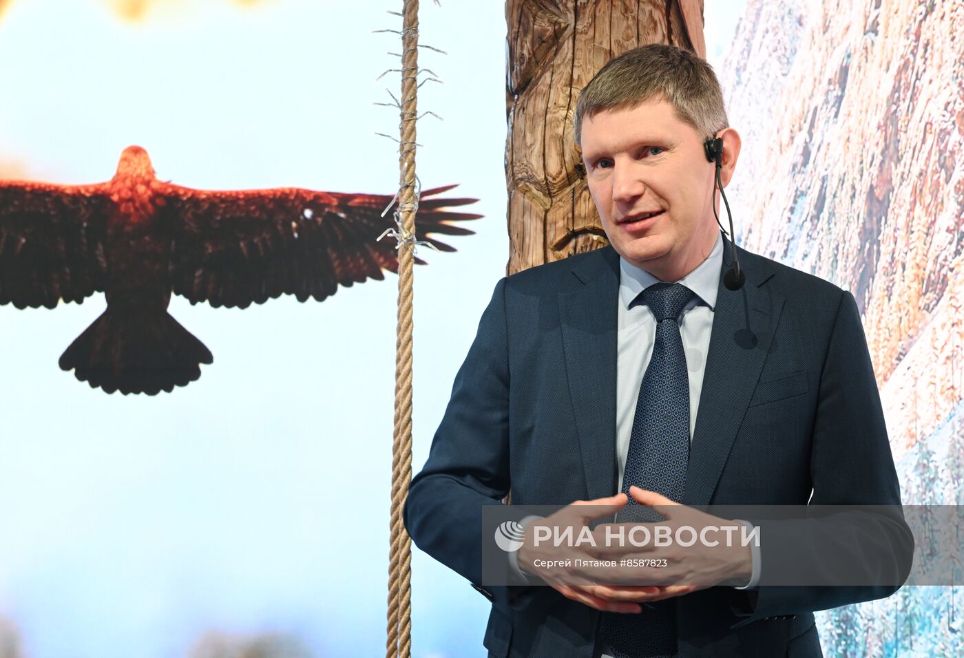 Выставка "Россия". Экскурсия для детей и подростков по выставочному пространству "Почувствуй Россию"