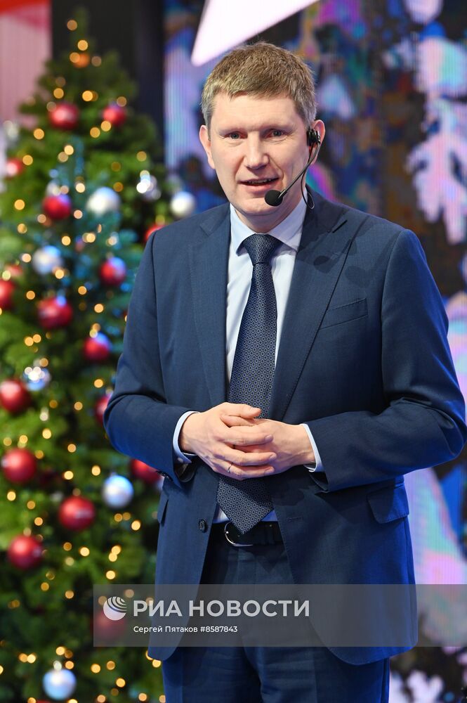 Выставка "Россия". Экскурсия для детей и подростков по выставочному пространству "Почувствуй Россию"