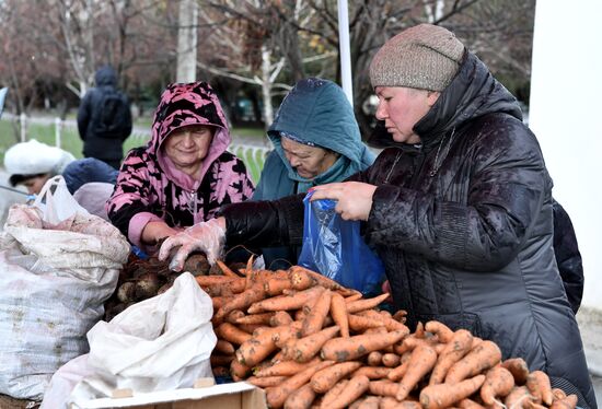 Продовольственная ярмарка в Симферополе