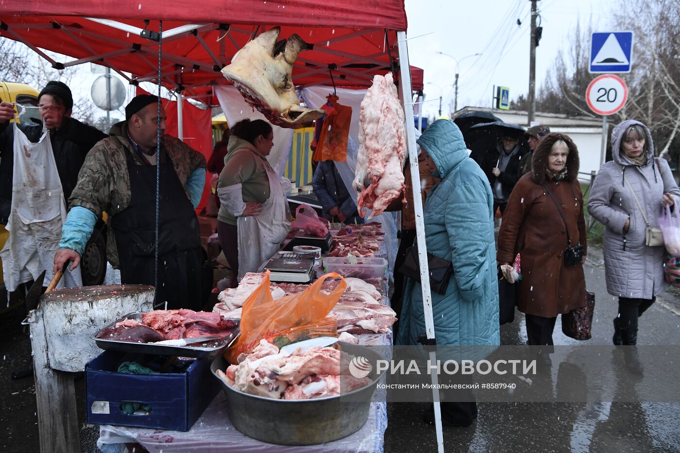 Продовольственная ярмарка в Симферополе