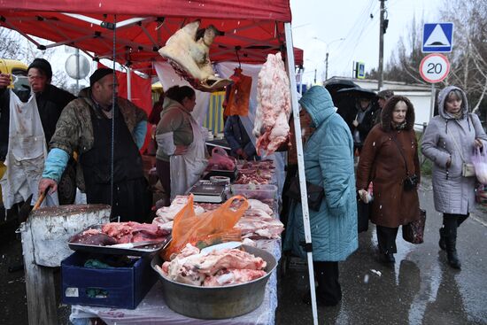 Продовольственная ярмарка в Симферополе