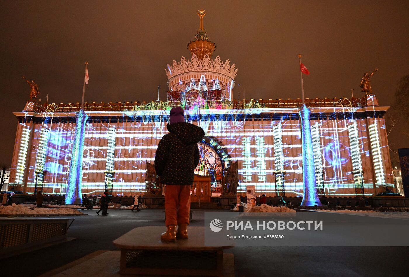 Выставка "Россия". Санкт-Петербург. День региона