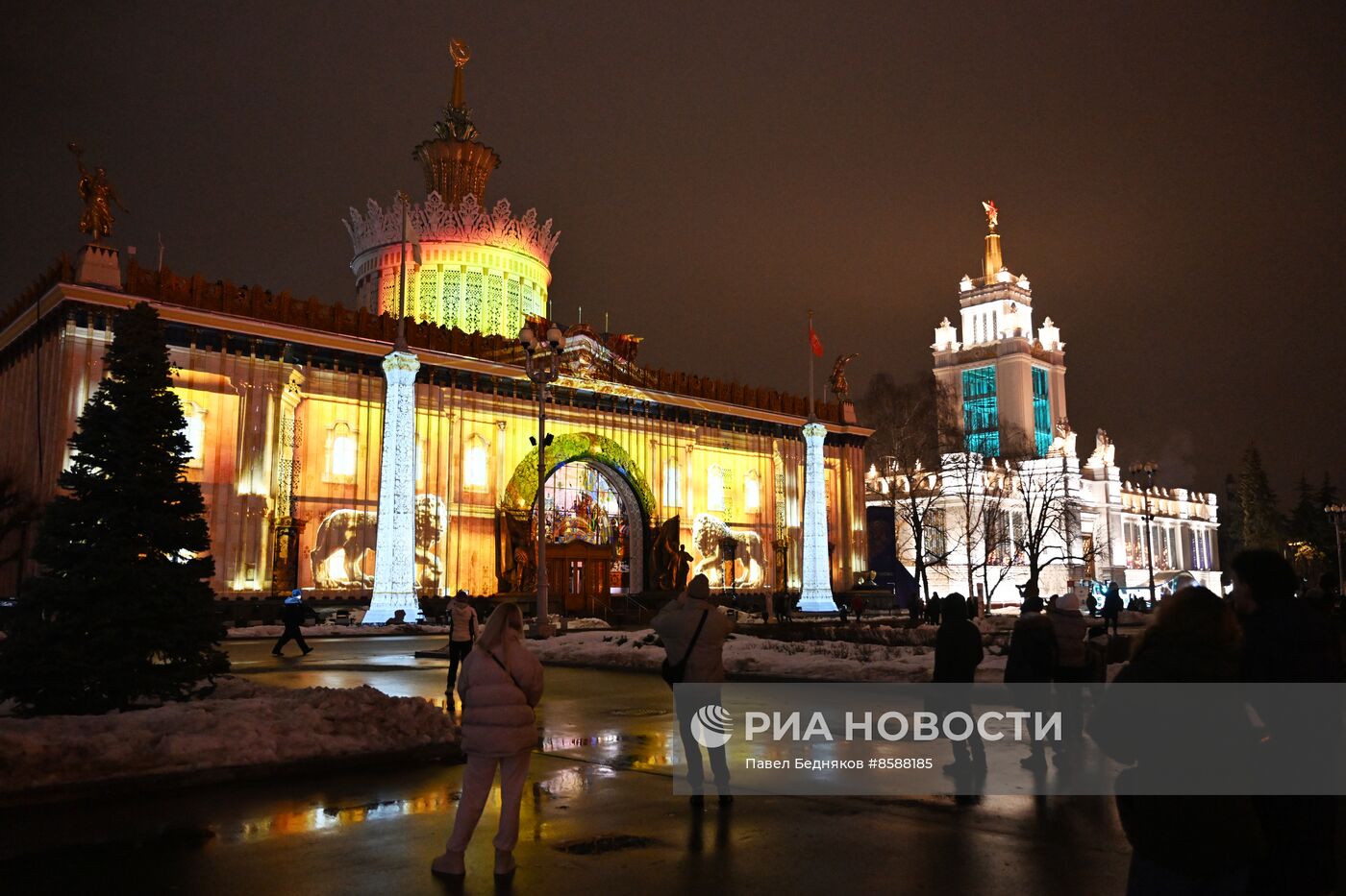 Выставка "Россия". Санкт-Петербург. День региона