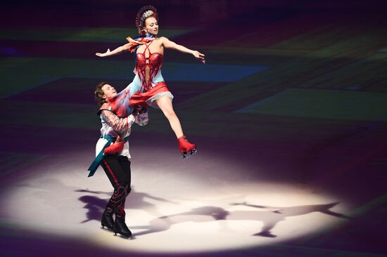 Ледовое шоу Татьяны Навки "Вечера на хуторе"