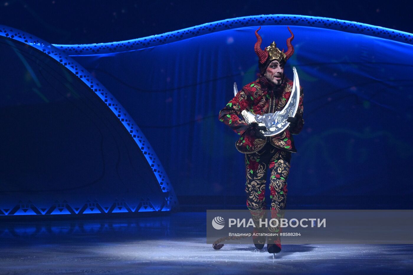 Ледовое шоу Татьяны Навки "Вечера на хуторе"