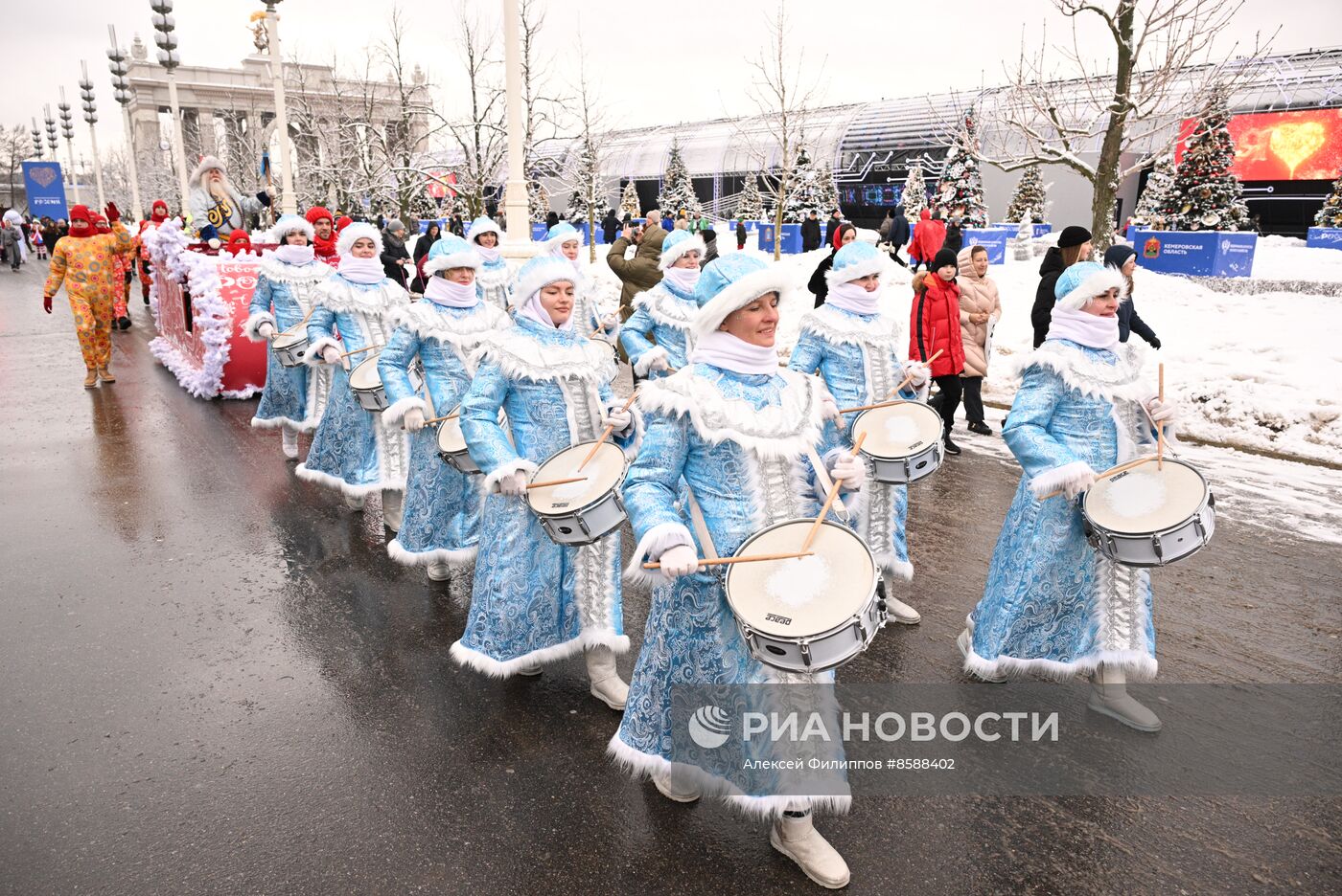 Выставка "Россия". День Деда Мороза: Сагаан Убгэн (Республика Бурятия)