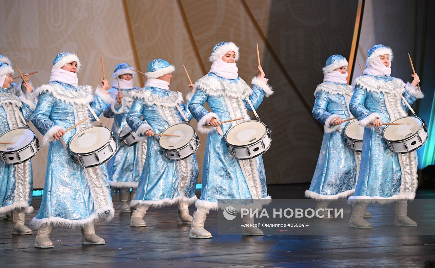 Выставка "Россия". День Деда Мороза: Сагаан Убгэн (Республика Бурятия)