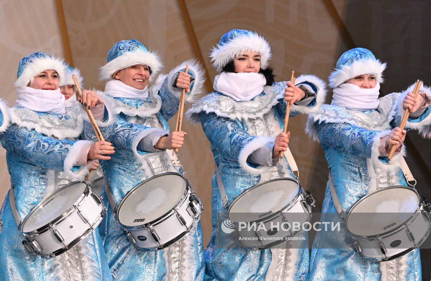 Выставка "Россия". День Деда Мороза: Сагаан Убгэн (Республика Бурятия)