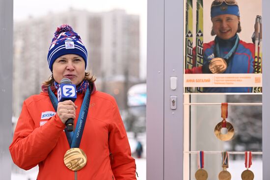 Выставка "Россия". Торжественная церемония открытия новой экспозиции "Аллеи славы"