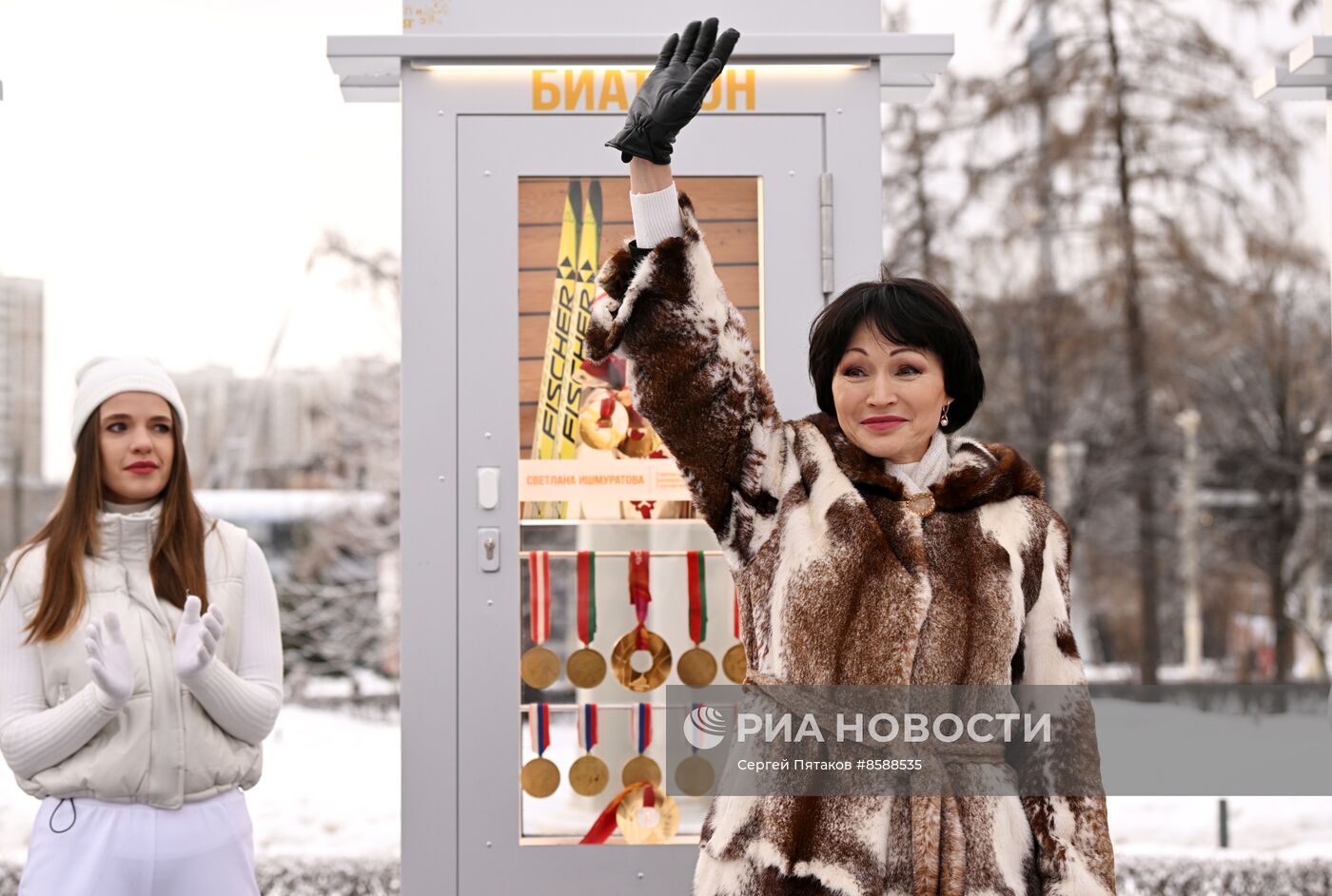 Выставка "Россия". Торжественная церемония открытия новой экспозиции "Аллеи славы"