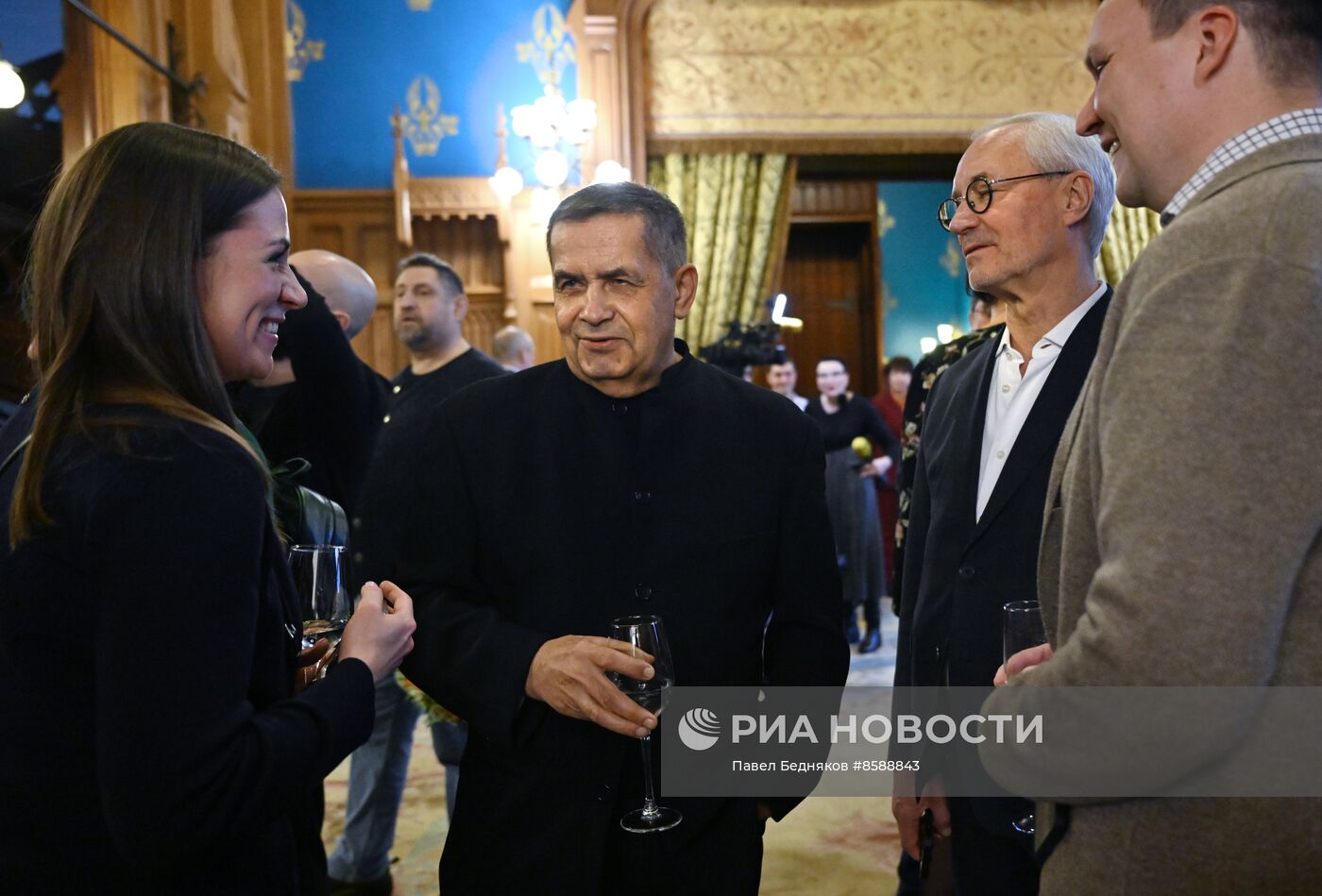 Презентация песни "Рождество. В добрый час!"