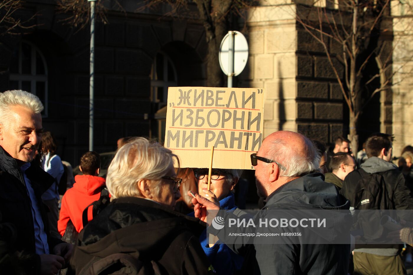 Протесты в Белграде против результатов выборов в Сербии