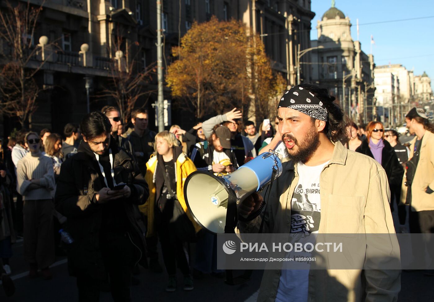 Протесты в Белграде против результатов выборов в Сербии