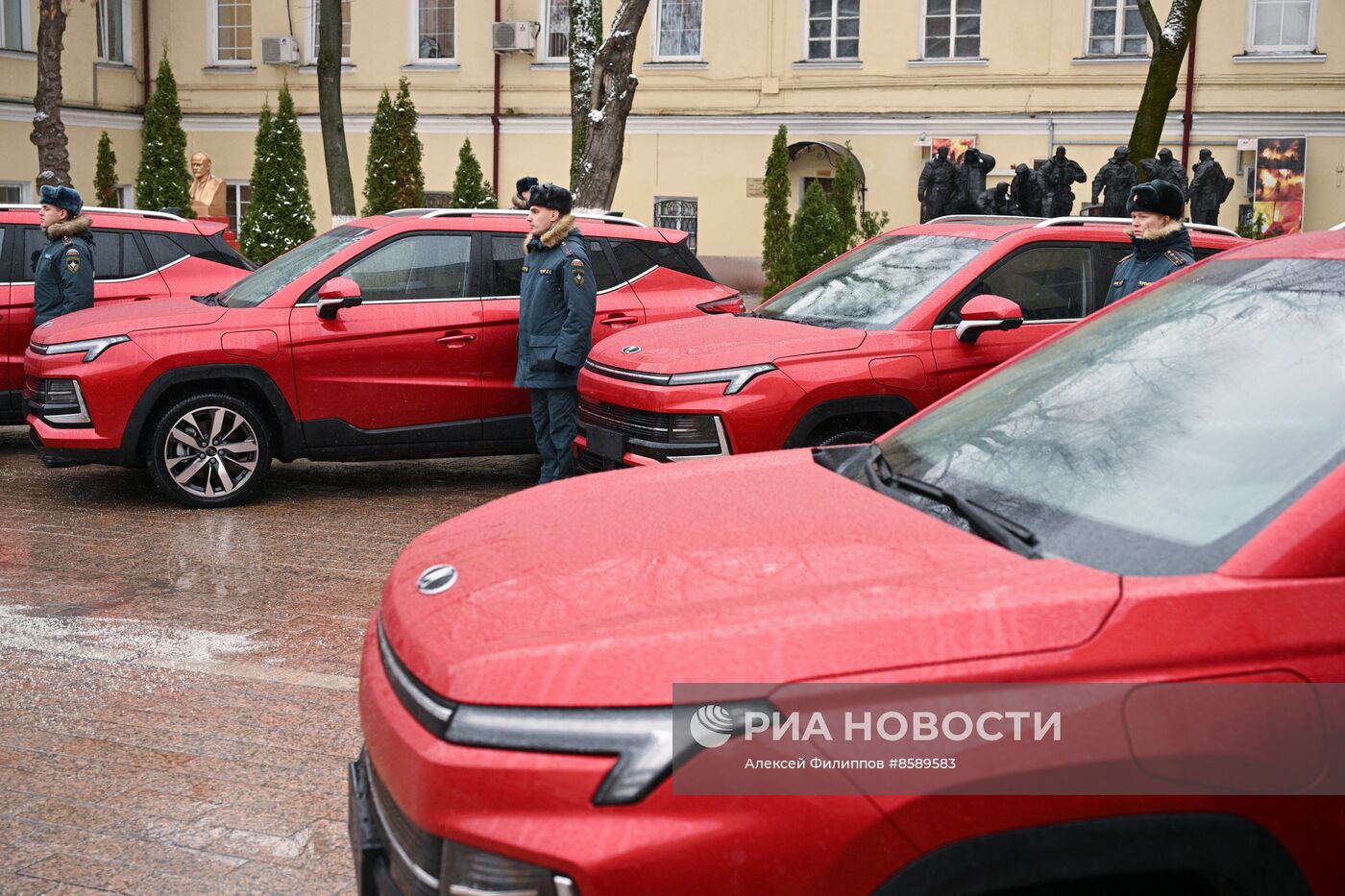 Передача автомобилей "Москвич" ГУ МЧС России по Москве