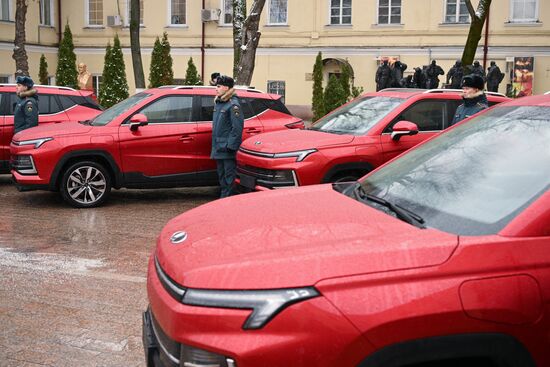 Передача автомобилей "Москвич" ГУ МЧС России по Москве