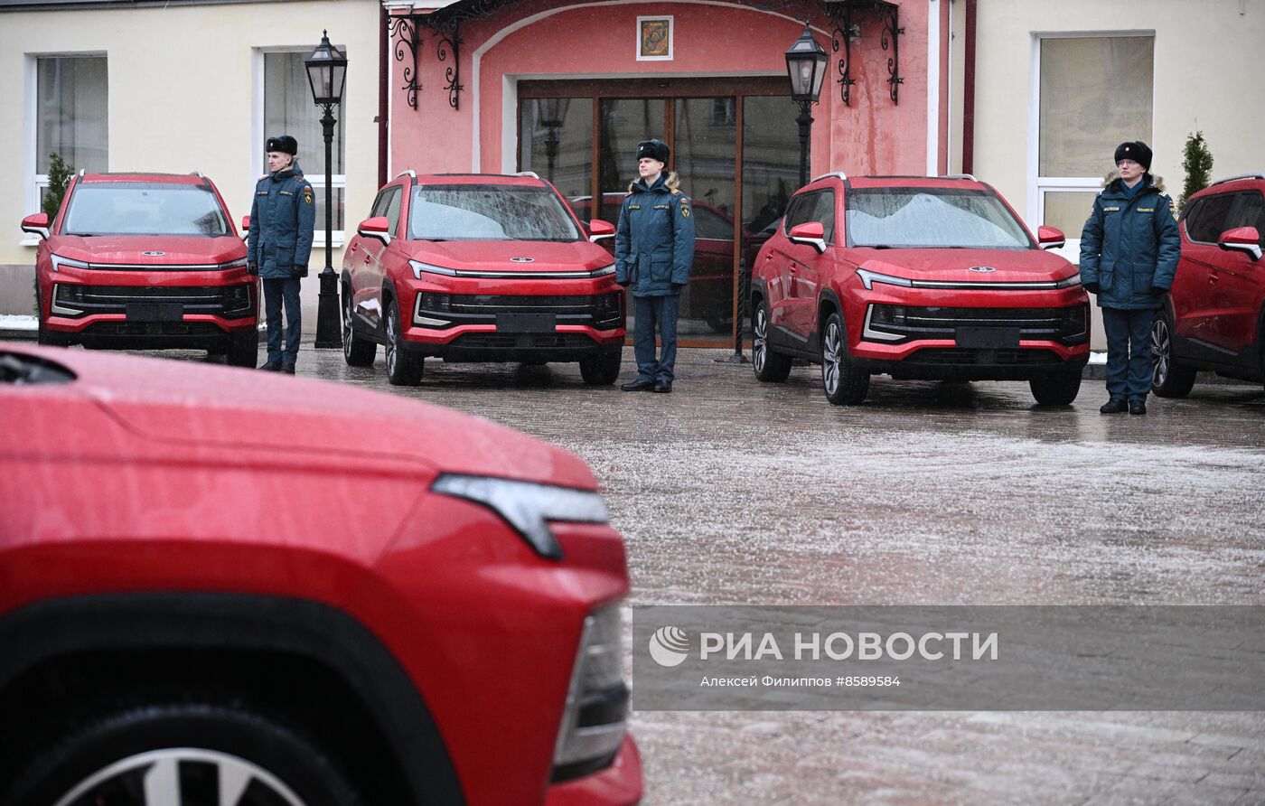 Передача автомобилей "Москвич" ГУ МЧС России по Москве