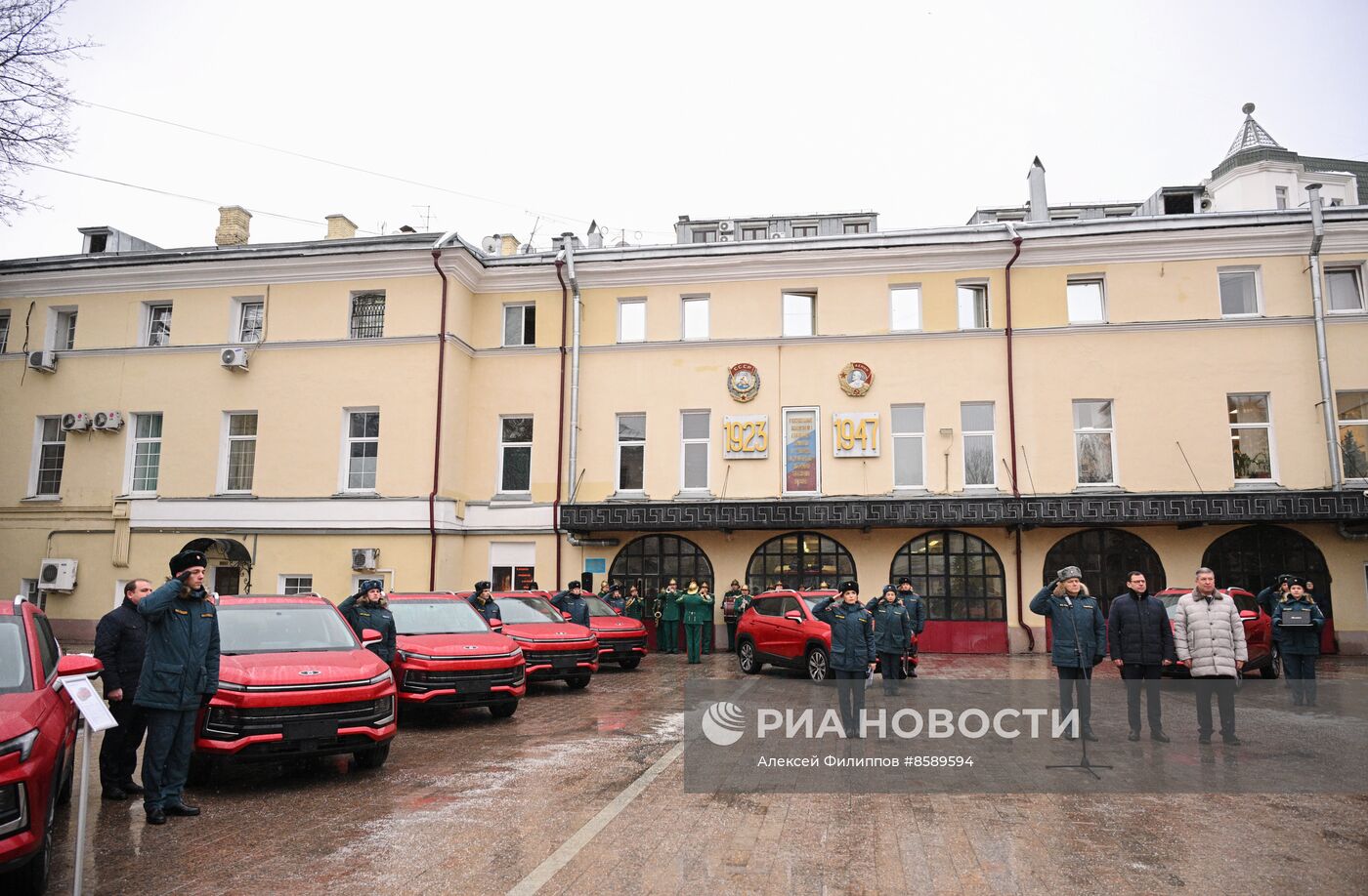 Передача автомобилей "Москвич" ГУ МЧС России по Москве