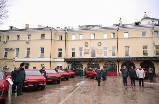 Передача автомобилей "Москвич" ГУ МЧС России по Москве