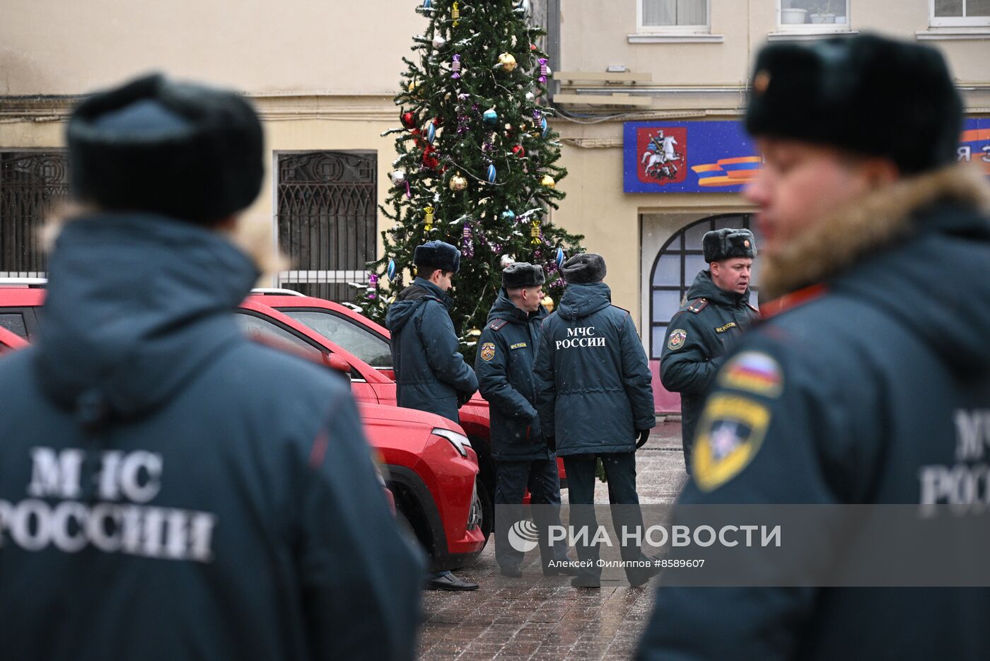 Передача автомобилей "Москвич" ГУ МЧС России по Москве