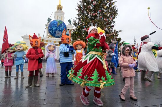 Международная выставка-форум "Россия"
Место: Россия, Москва. Автор: Алексей Никольский/РИА Новости. Работа выставки "Россия"