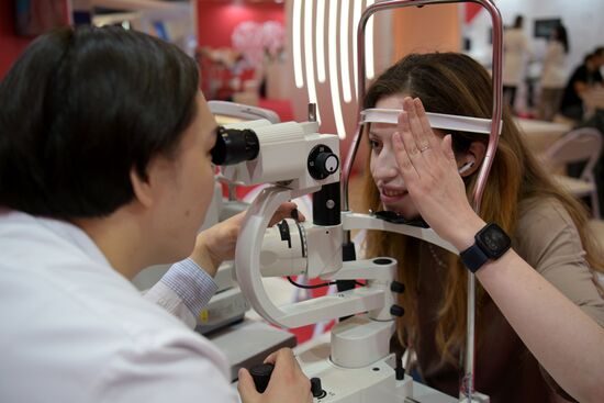 Международная выставка-форум "Россия"
Павильон С1 "Семья. Работа. Долголетие" Место: Россия, Москва. Автор: Алексей Никольский/РИА Новости. Работа выставки "Россия"