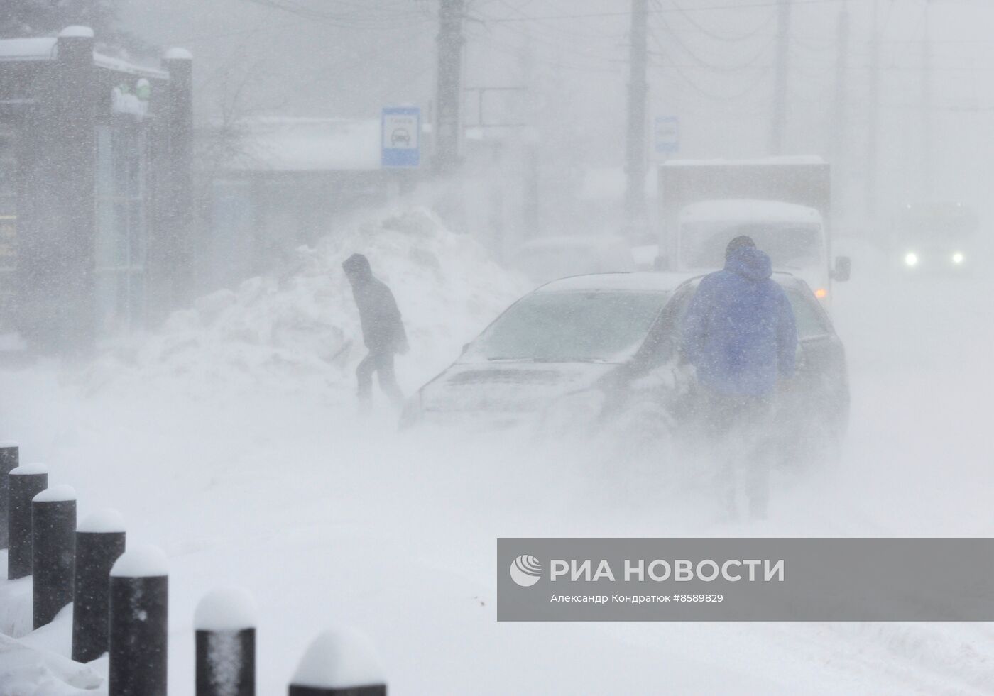 Снежный шторм в Челябинске