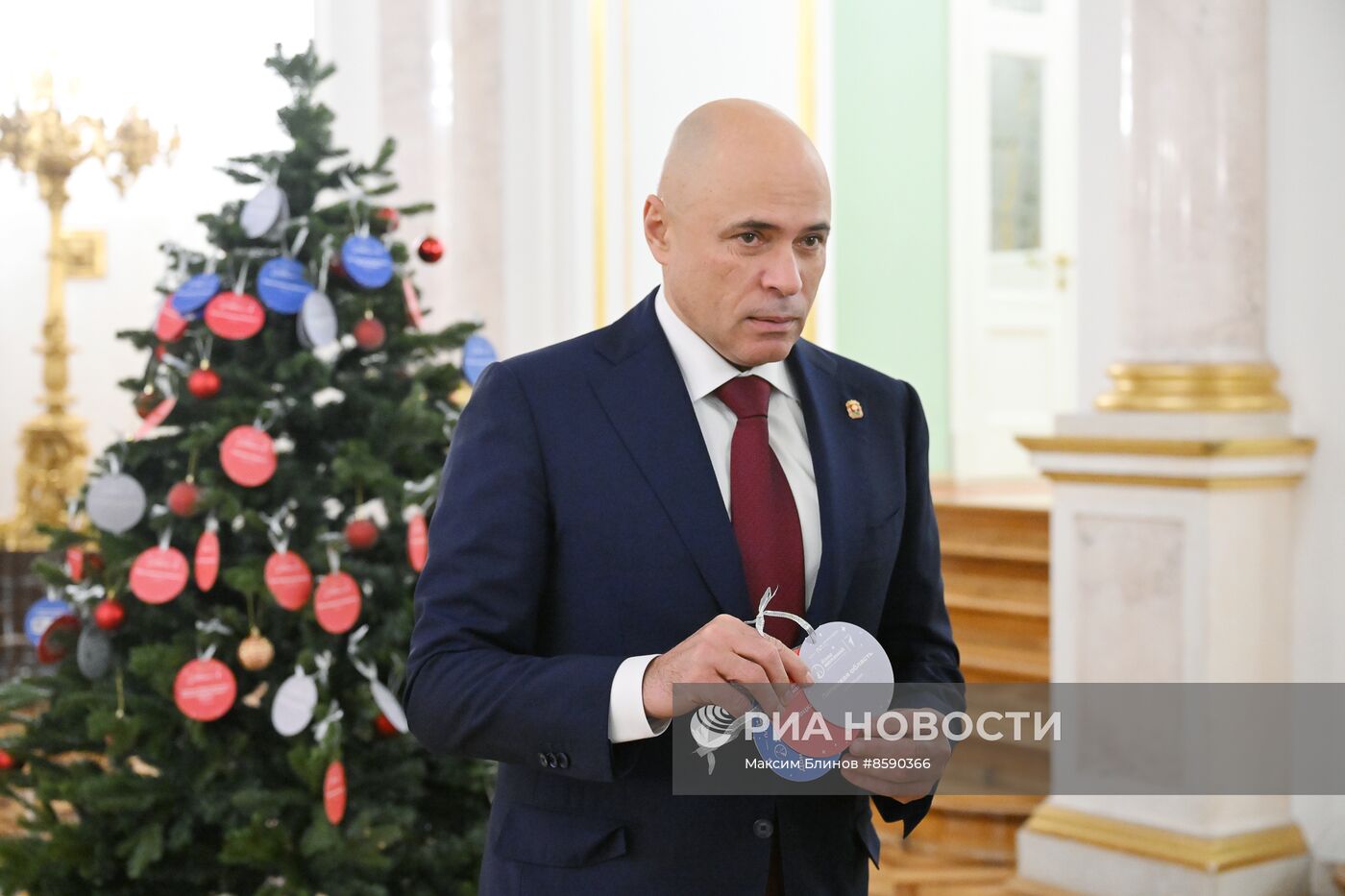 Акция "Елка желаний" в Кремле