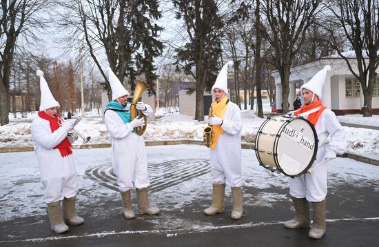 Международная выставка-форум "Россия"
Место: Россия, Москва. Автор: Владимир Астапкович/РИА Новости. Работа выставки "Россия"