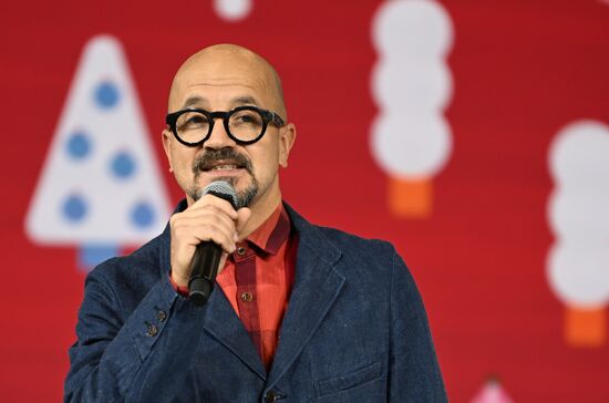 Международная выставка-форум "Россия"
Открытие Дня Региона - презентация Московской области, павильон №75
Егор Дружинин, хореограф, актер
Место: Россия, Москва. Автор: Кристина Кормилицына/РИА Новости. Выставка "Россия". Московская область. День региона