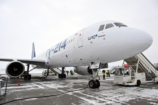 Приемка самолета Ту-214 авиакомпанией Red Wings в Казани