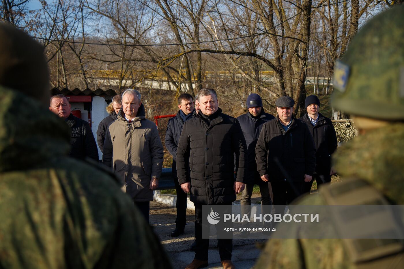 В Приднестровье миротворцев на постах поздравили с Новым годом