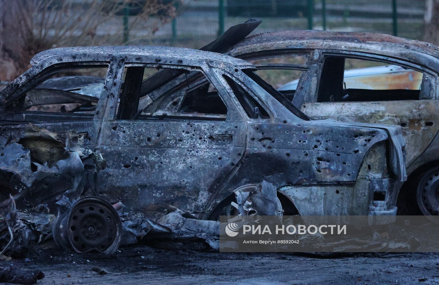 Последствия обстрела центра Белгорода ВСУ