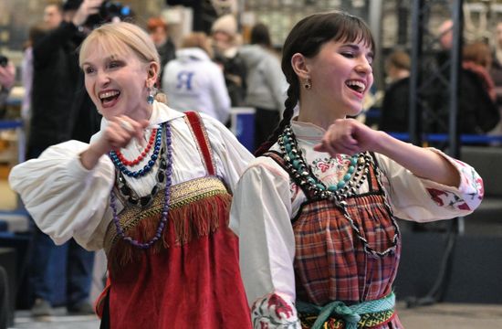 Выставка "Россия". Новогодние каникулы с пользой. Мастер-классы по актерскому мастерству и колядкам