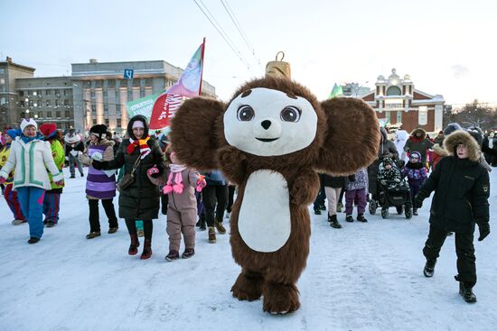 Шествие новогодних игрушек в Новосибирске