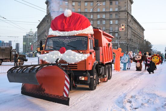 Шествие новогодних игрушек в Новосибирске