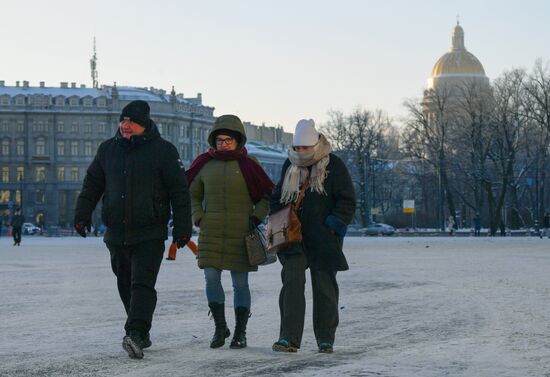 Сильный мороз в Санкт-Петербурге