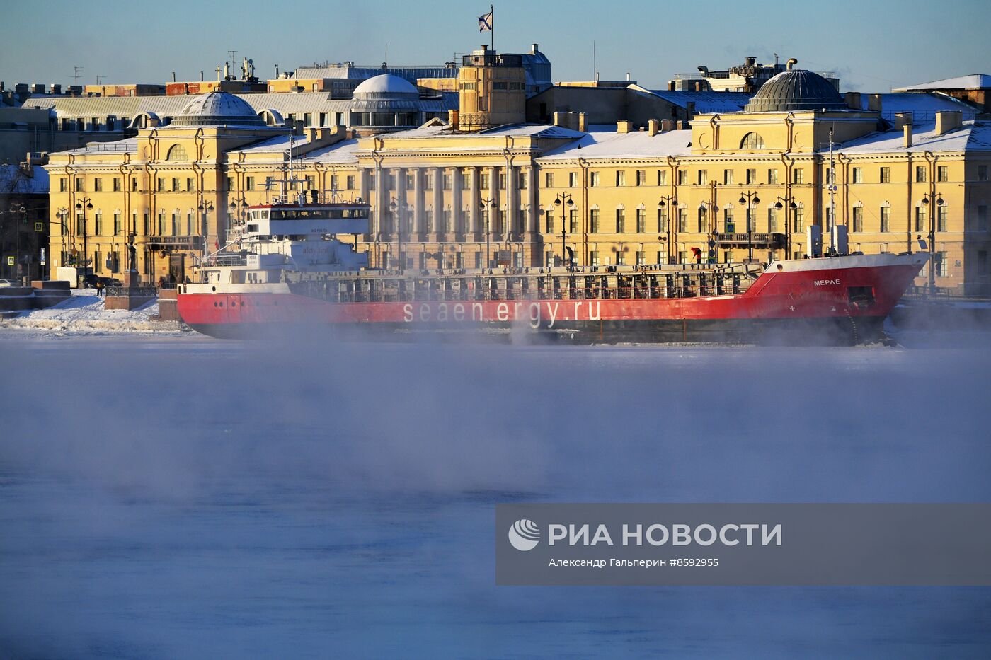 Сильный мороз в Санкт-Петербурге