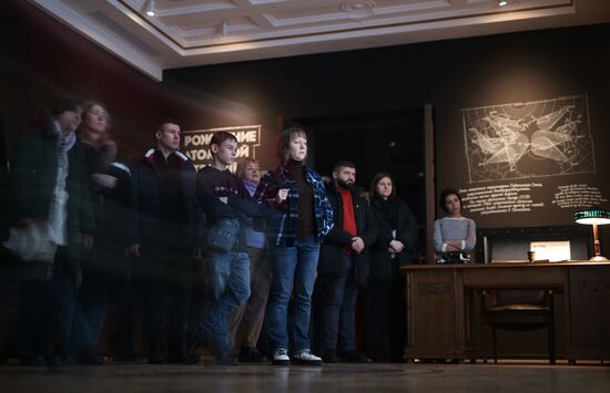 Международная выставка-форум "Россия"
Павильон №19 "АТОМ" Место: Россия, Москва. Автор: Владимир Астапкович/РИА Новости. Работа выставки "Россия"