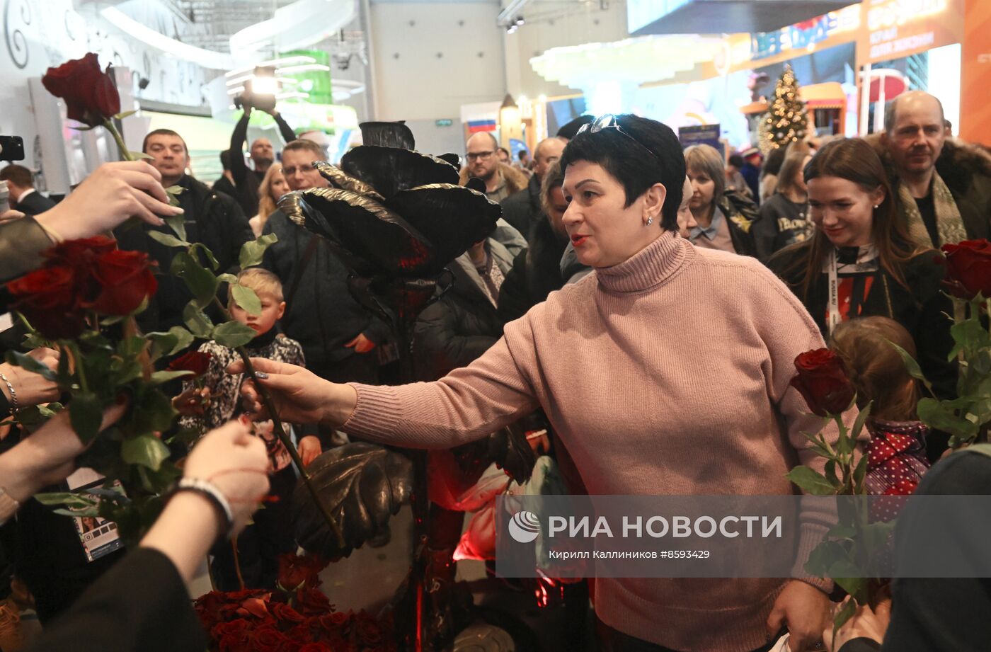 Выставка "Россия". Донецкая Народная Республика. День региона