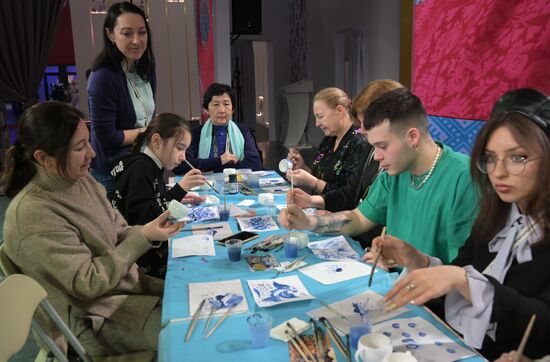 Выставка "Россия". Проект "Елки России"