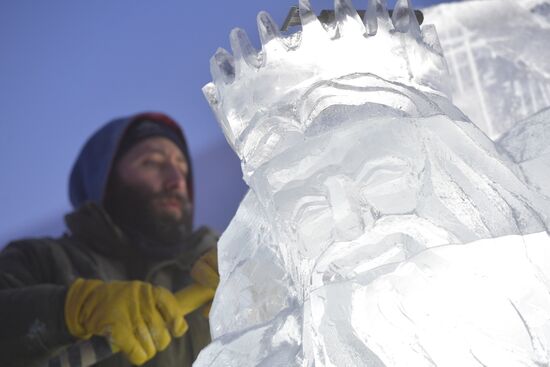 Рождественский фестиваль ледовой скульптуры "Вифлеемская звезда" в Екатерибурге