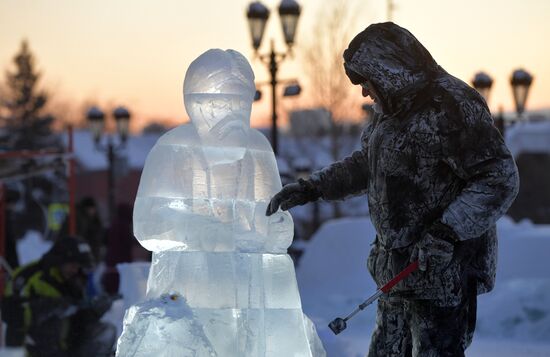 Рождественский фестиваль ледовой скульптуры "Вифлеемская звезда" в Екатерибурге