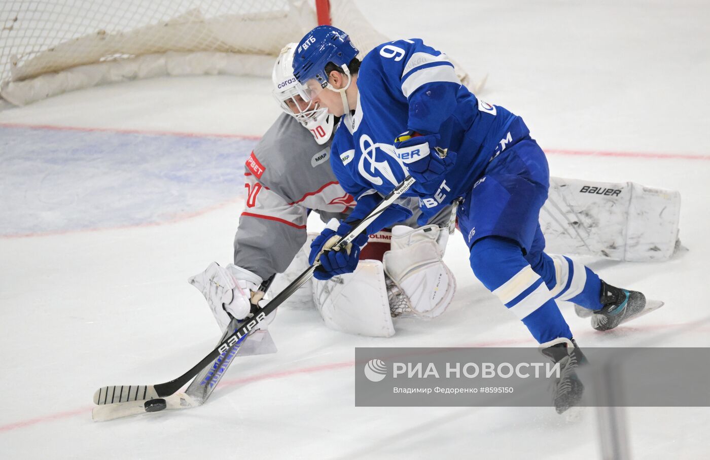 Хоккей. КХЛ. Матч "Динамо" - "Спартак"