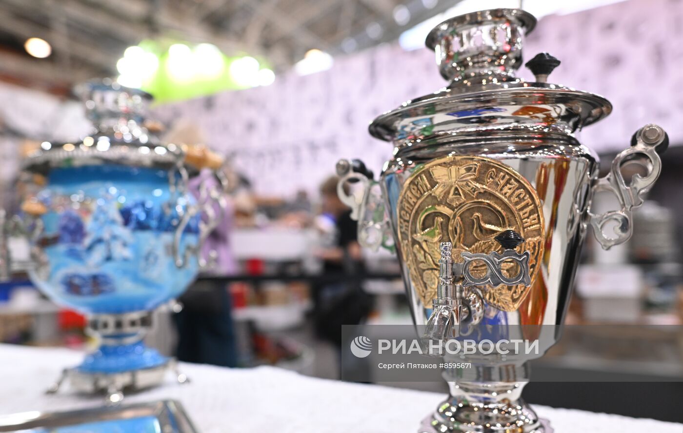 Выставка "Россия". Пространство "Универмаг"