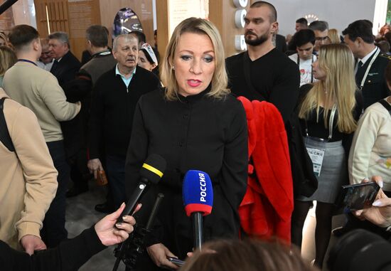 Международная выставка-форум "Россия"
Костромская область, День Региона
Мария Захарова, Официальный представитель Министерства иностранных дел Российской Федерации Место: Россия, Москва. Автор: Кирилл Каллиников/РИА Новости. Выставка "Россия". Костромская область. День региона