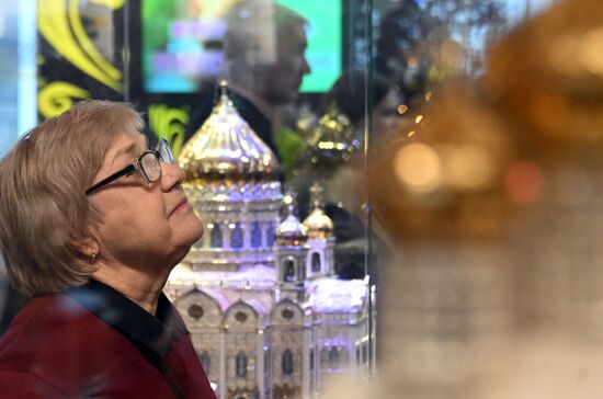 Международная выставка-форум "Россия"
Костромская область, День Региона
Павильон №75 (зал А, стенд Костромской области) Место: Россия, Москва. Автор: Кирилл Каллиников/РИА Новости. Выставка "Россия". Костромская область. День региона