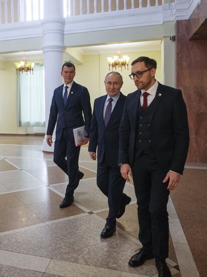 Рабочая поездка президента РФ В. Путина в Хабаровск 