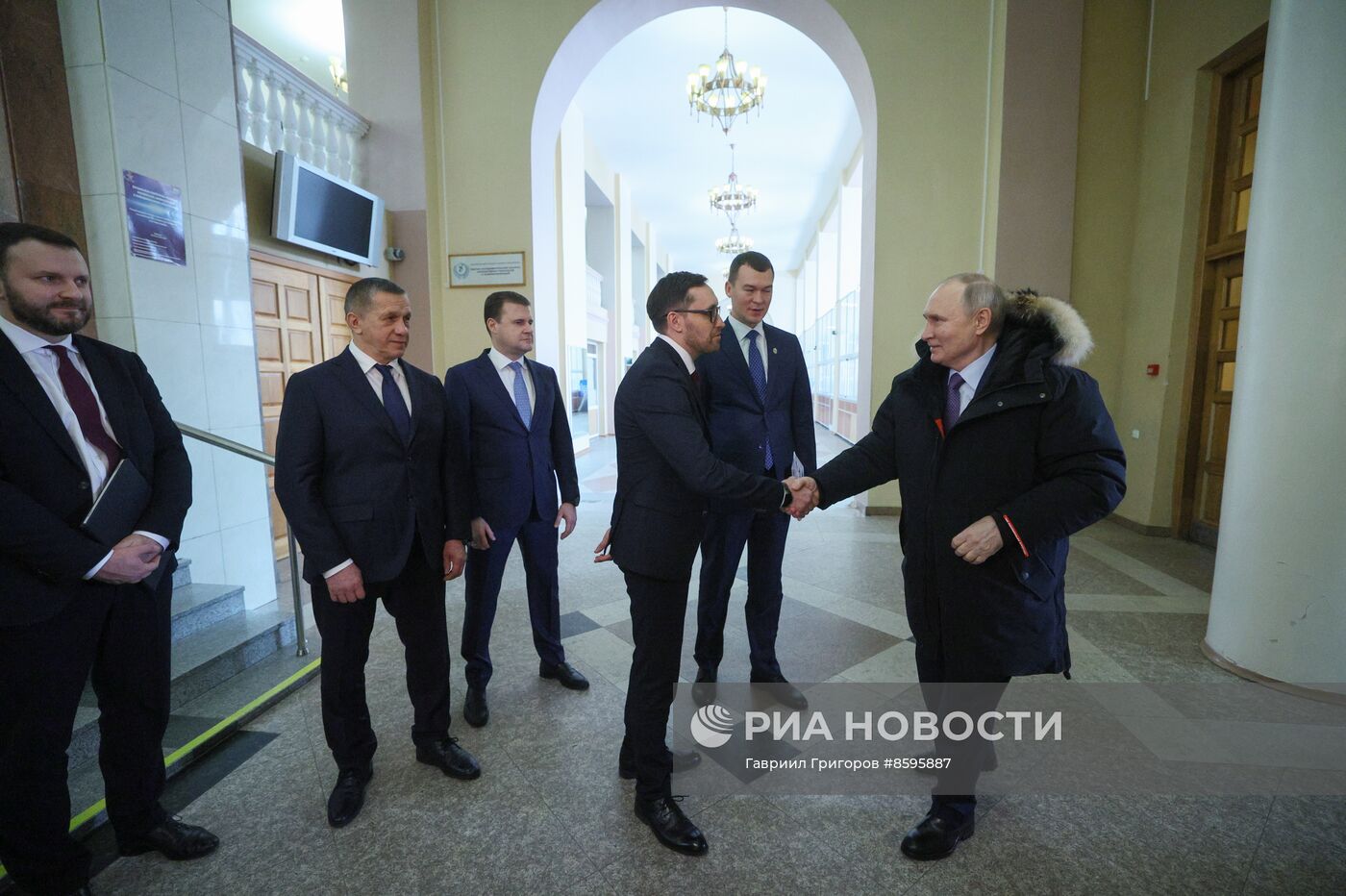 Рабочая поездка президента РФ В. Путина в Хабаровск 