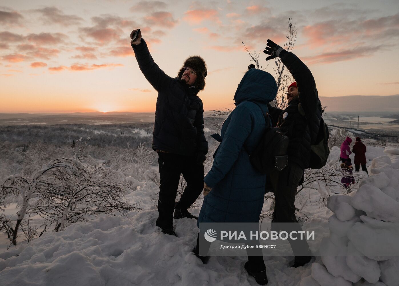 Встреча солнца после полярной ночи в Мурманске